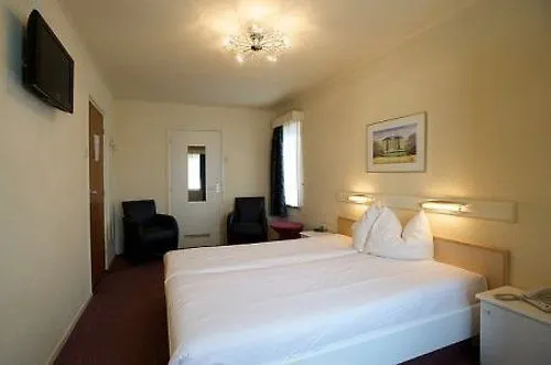 Hotel Atlanta Valkenburg aan de Geul 4*,  هولندا
